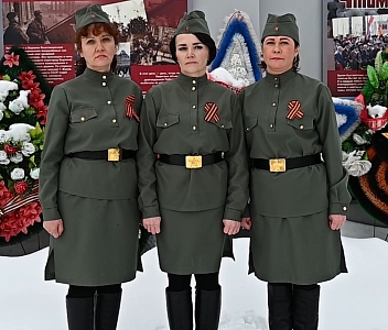 «От героев былых времен», муз. Р.Хозака, сл. Е.Аграновича