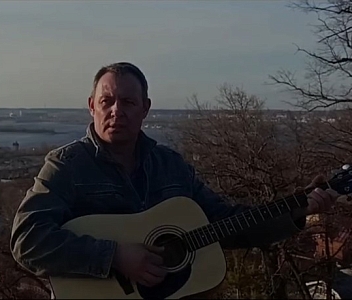 «Дорогой памяти», муз. и сл. В.Оничко