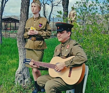 «За всё спасибо, добрый друг», муз. И.Бурляева, сл. Е.Стюарт